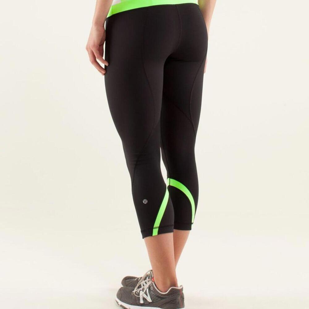 Lululemon Run: Inspire Crop II In Black‎ / Bold Stripe Zippy Green Size 8